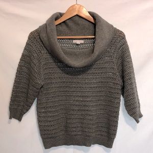 New York & Company Ladies Sweater Size Small